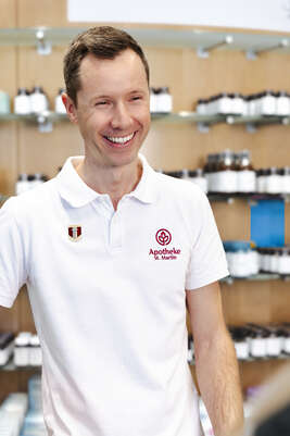 st-martin-apotheke_L1020067_250326_(c)Elisa Moosbrugger.jpg